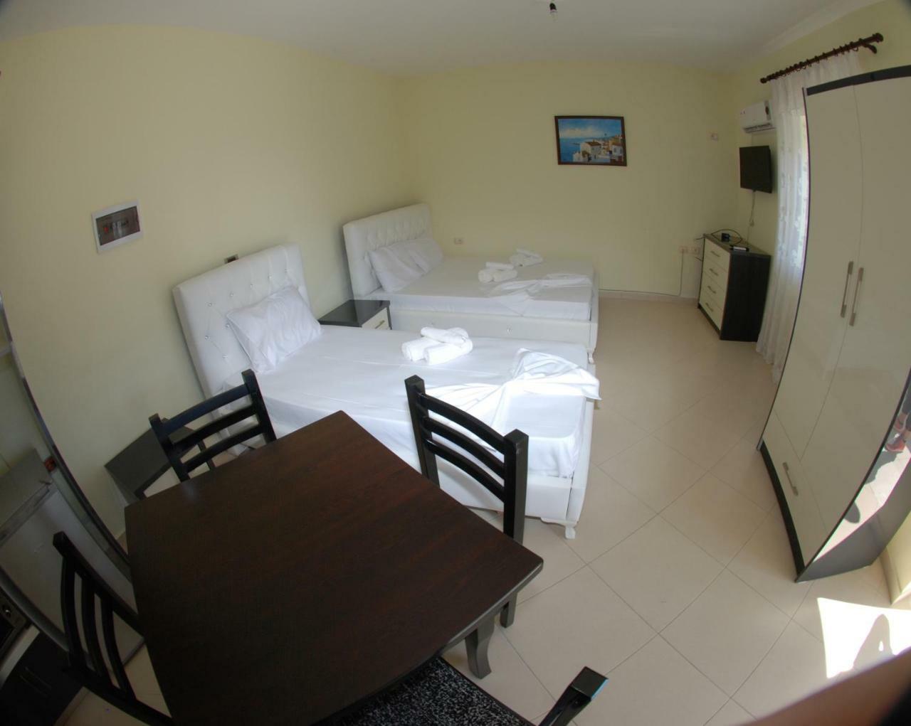 Rama Apartments ซารานเดอ ภายนอก รูปภาพ