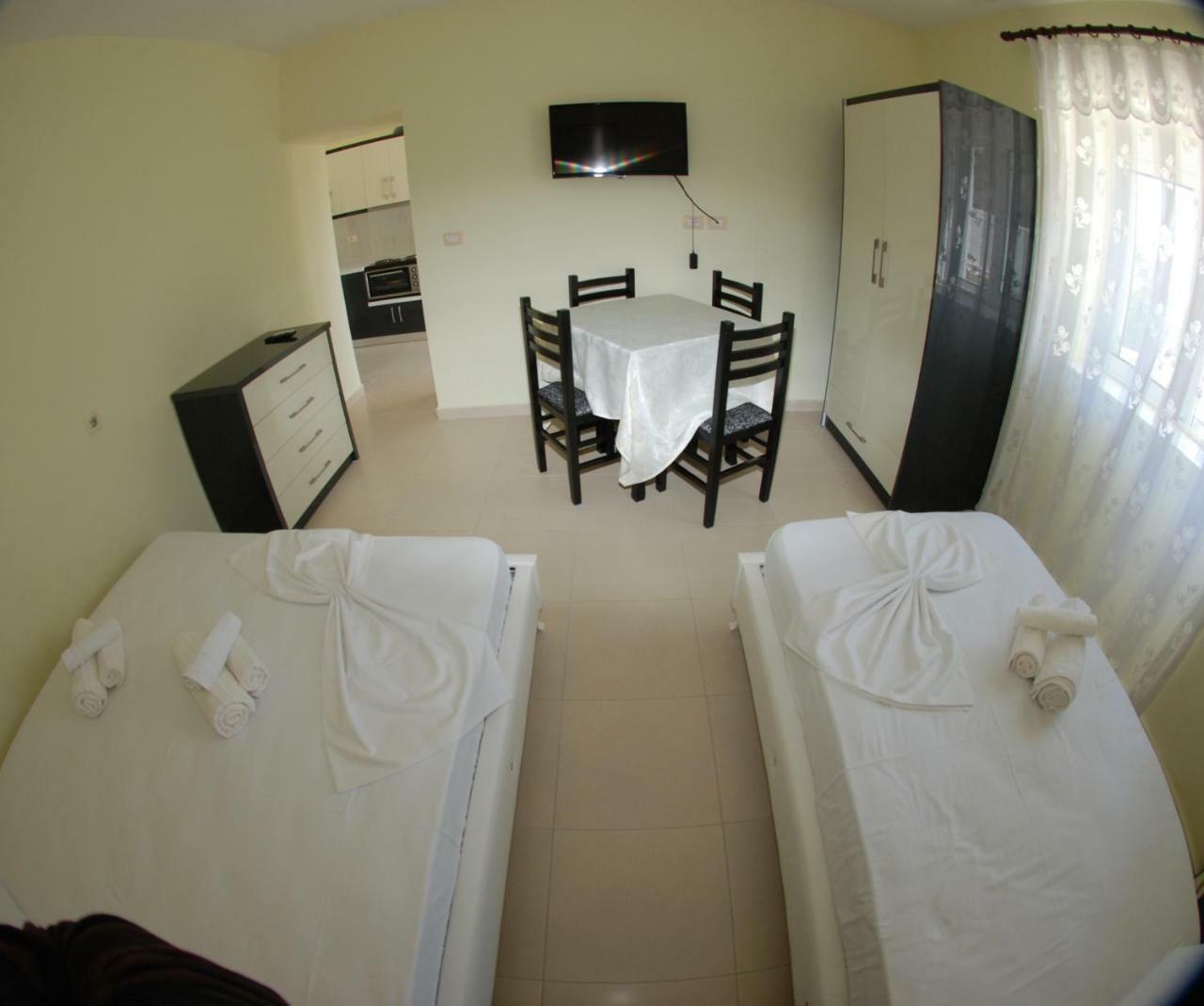 Rama Apartments ซารานเดอ ภายนอก รูปภาพ